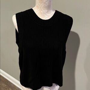 Evereve Black Sleeveless Sweater